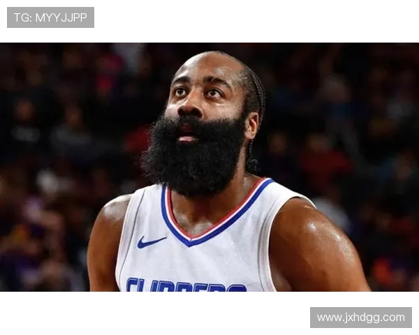 哈登坚定表示不减轻工作量将全力承担球队责任与压力